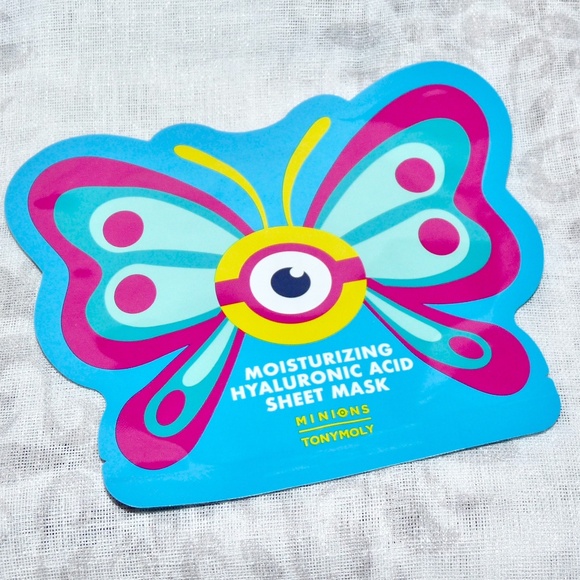 ๐๏ธ FREE w/$30 - TonyMoly Tony Moly Minions Moisturizing Hyaluronic Sheet Mask - Picture 3 of 9